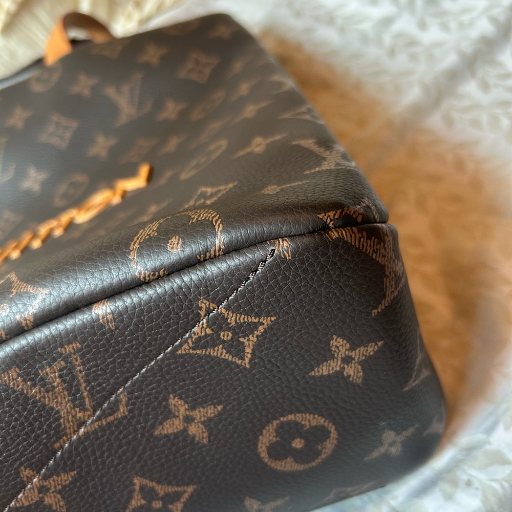 Louis Vuitton Monogram shopper Tote in Brown - Picture 2 of 12